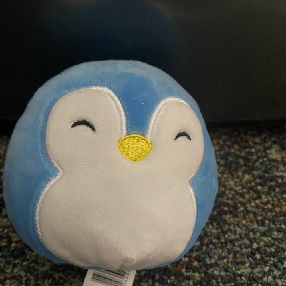 Squishmallows Puff the Penguin